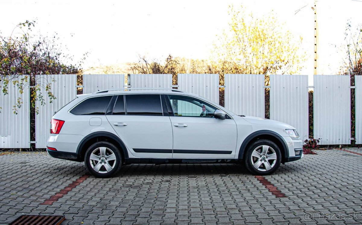 Škoda Octavia Combi SCOUT 2.0 TDI DSG 4x4 - 2