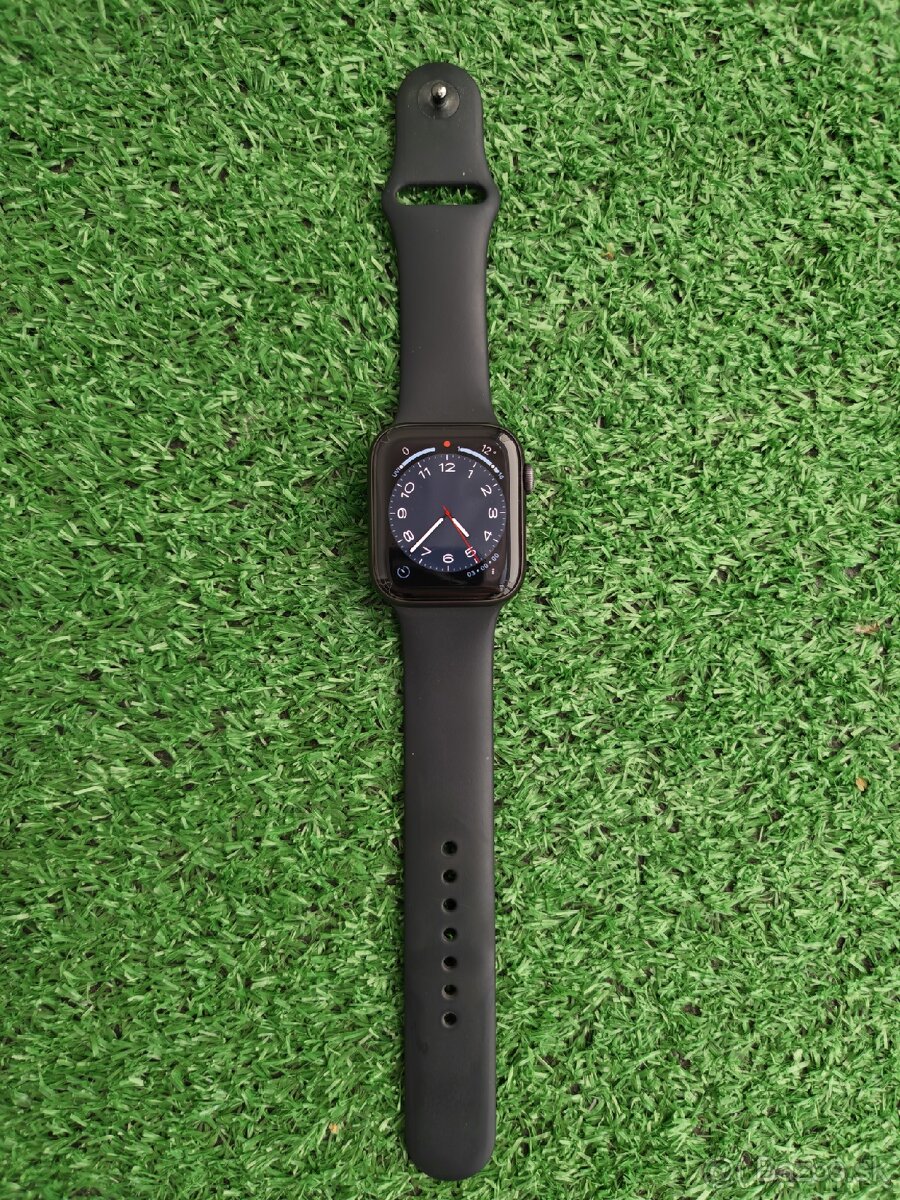 Apple Watch 5 44mm black - 2