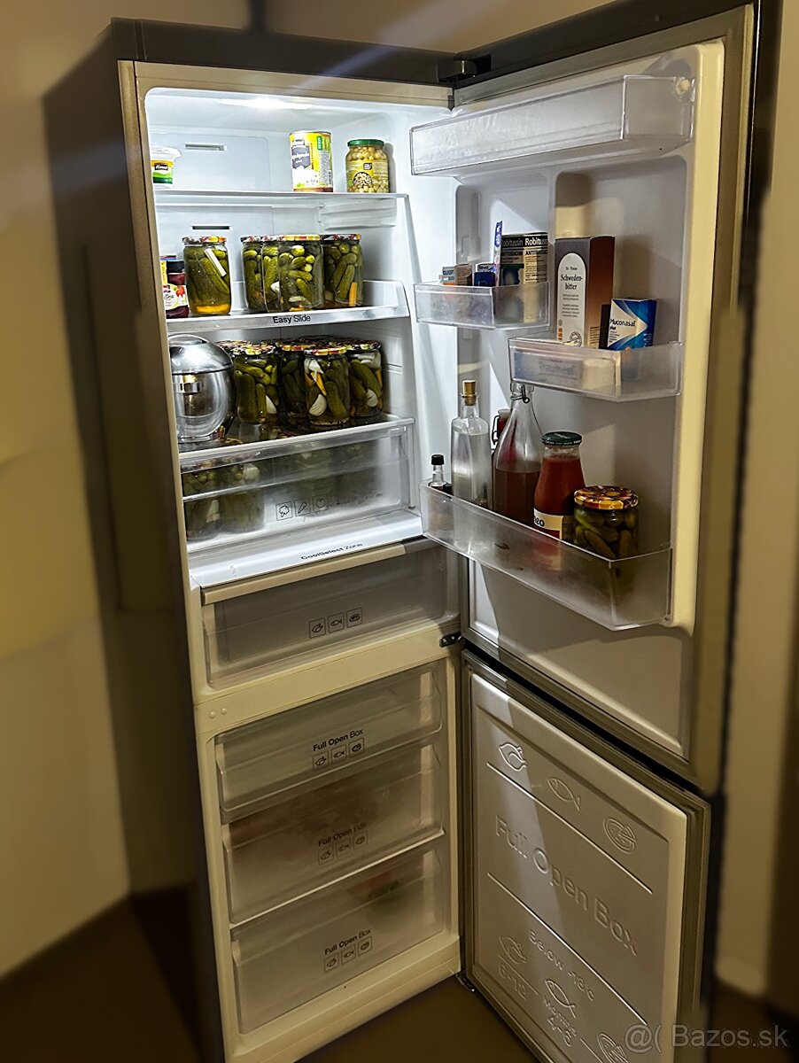 Chladnička s mraziakom Samsung - 2