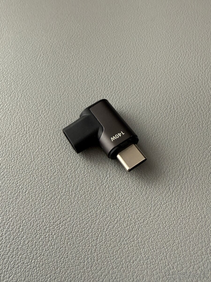 FONKEN magnetický uhlovy adaptér USB 4 - 2