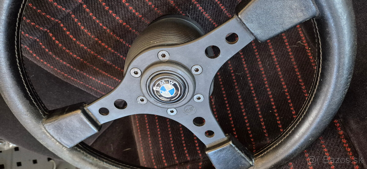 Bmw e10 sportovy volant Raid - 2