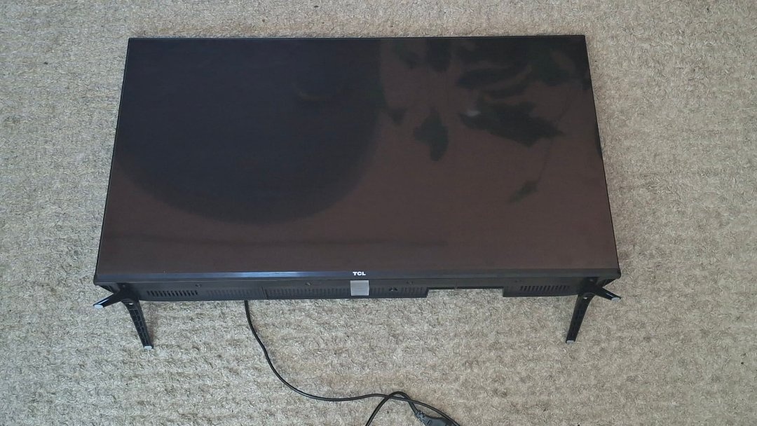 Predám Televízor TCL 32S5400A - 2