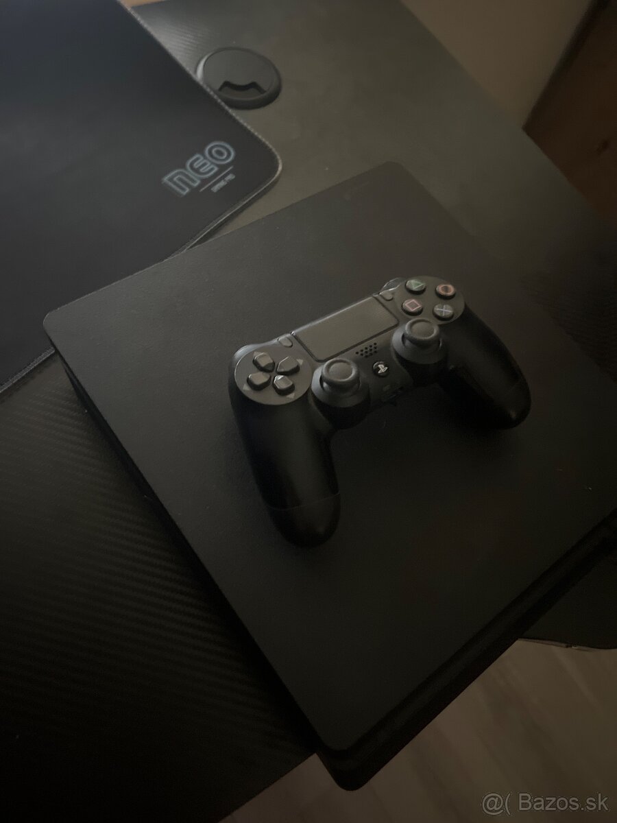 Predám PS4 alebo vymením - 2