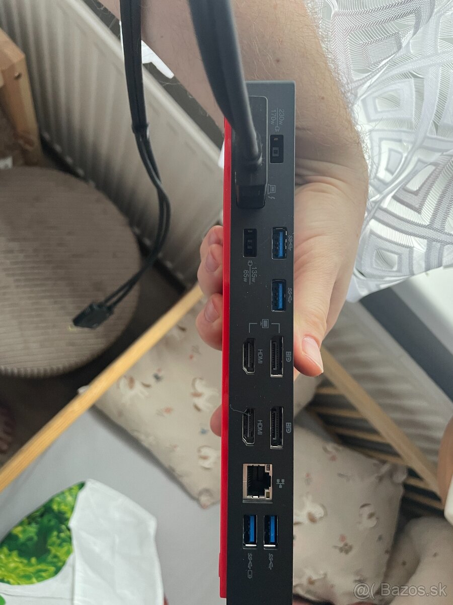 Lenovo SD20M70247 - ThinkPad Thunderbolt 3 Workstation Dock - 2