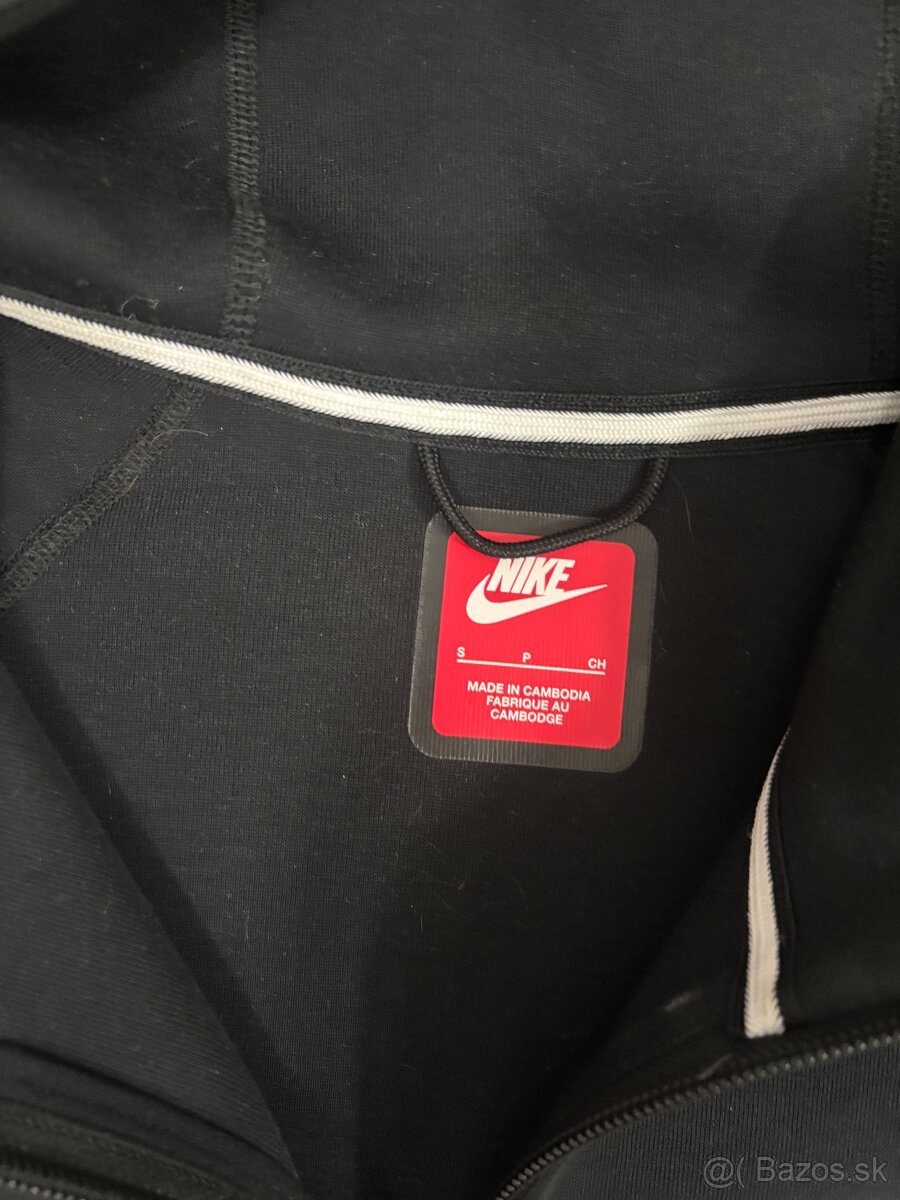 nike tech - 2