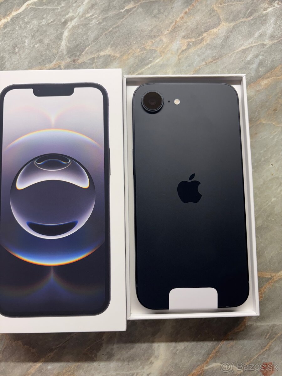 Predám IPhone 16e 128 GB Black - 2