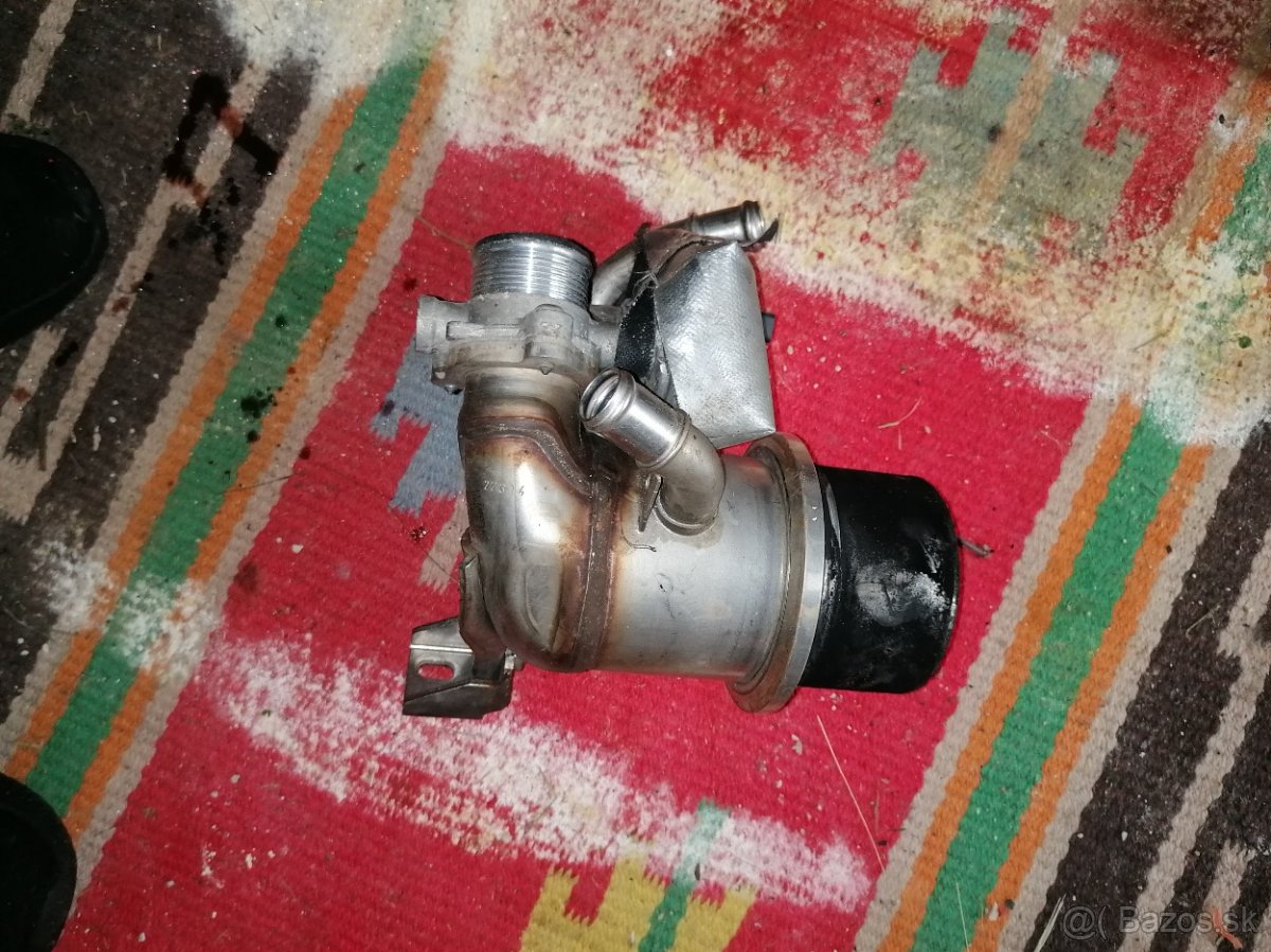 Chladič egr ventilu 04l431512 - 2