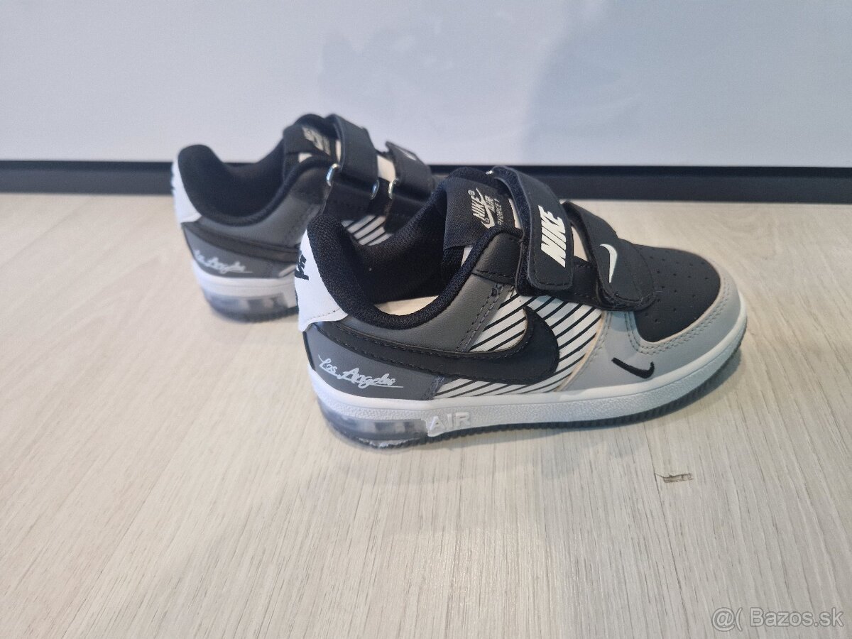 Botasky Nike - 2