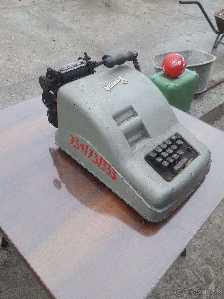 Predám mechanickú kalkulačku - 2