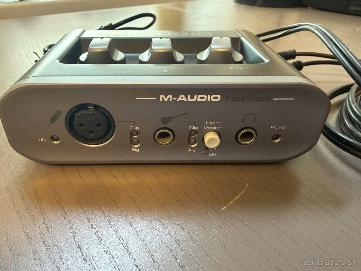 M-AUDIO Fast track - externa zvukova karta - 2