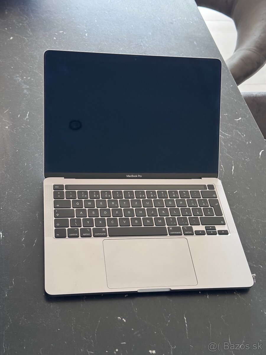 Macbook pro 2020, 16GB. 512GB - 2