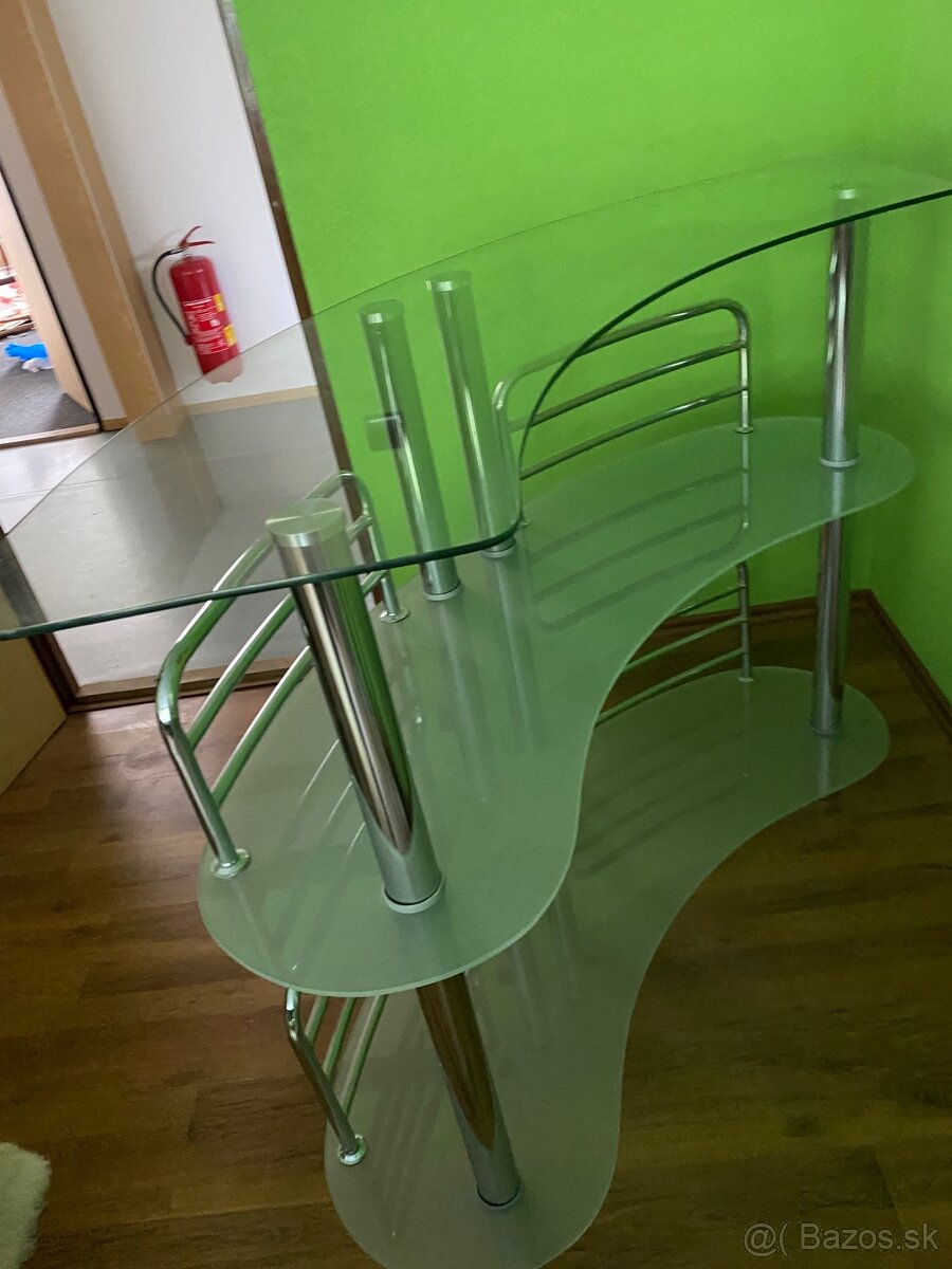 Sklenený barový stolík - 2