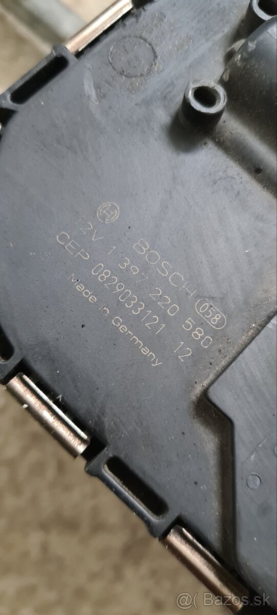 Mechanizmus predných stieračov s motorčekom Škoda Octavia 3 - 2