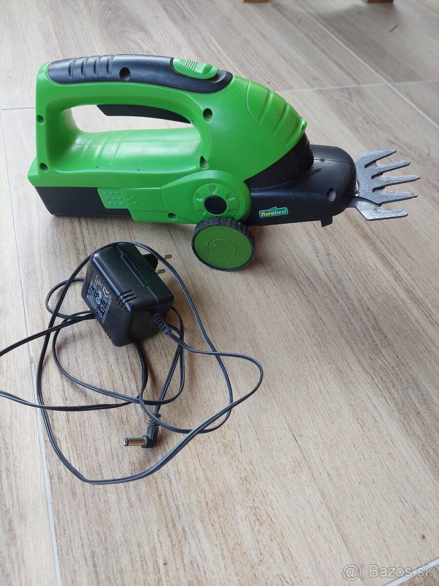 Akumulátorové nožnice na trávu Florabest - 2