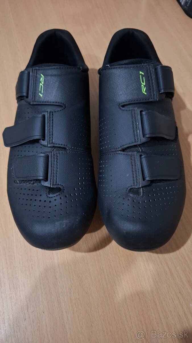 Tretry Shimano RC1 č.46 - 2