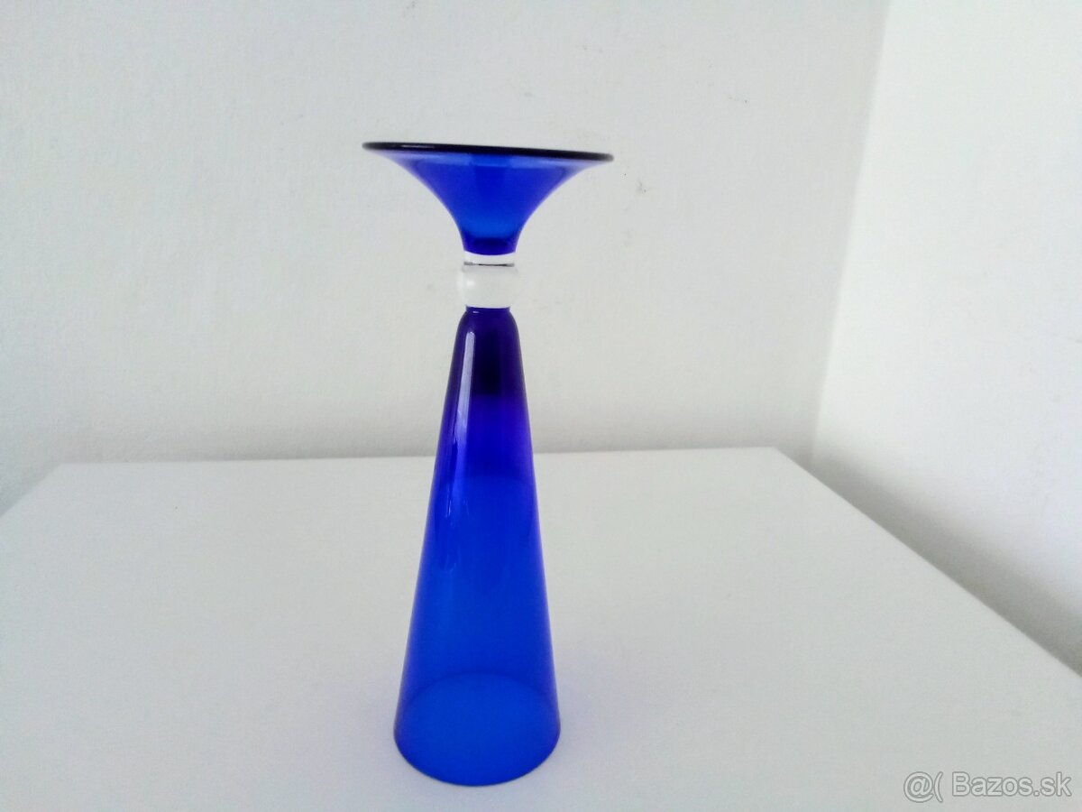Modrá, skleněná váza - 2