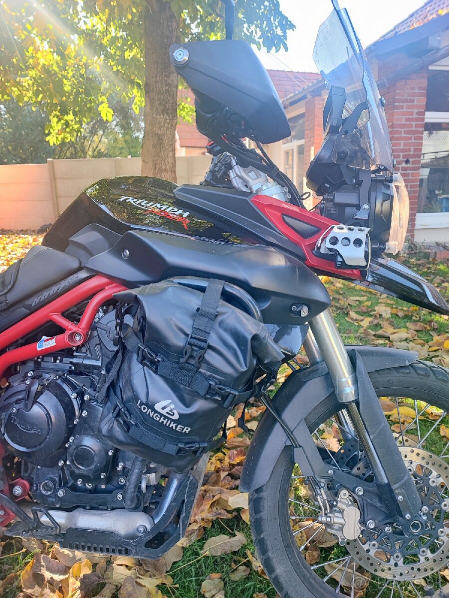 Triumph Tiger 800 XC special edition - 2