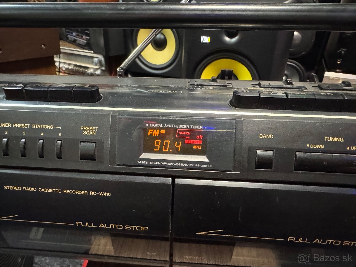 JVC-RC-W410 - 2