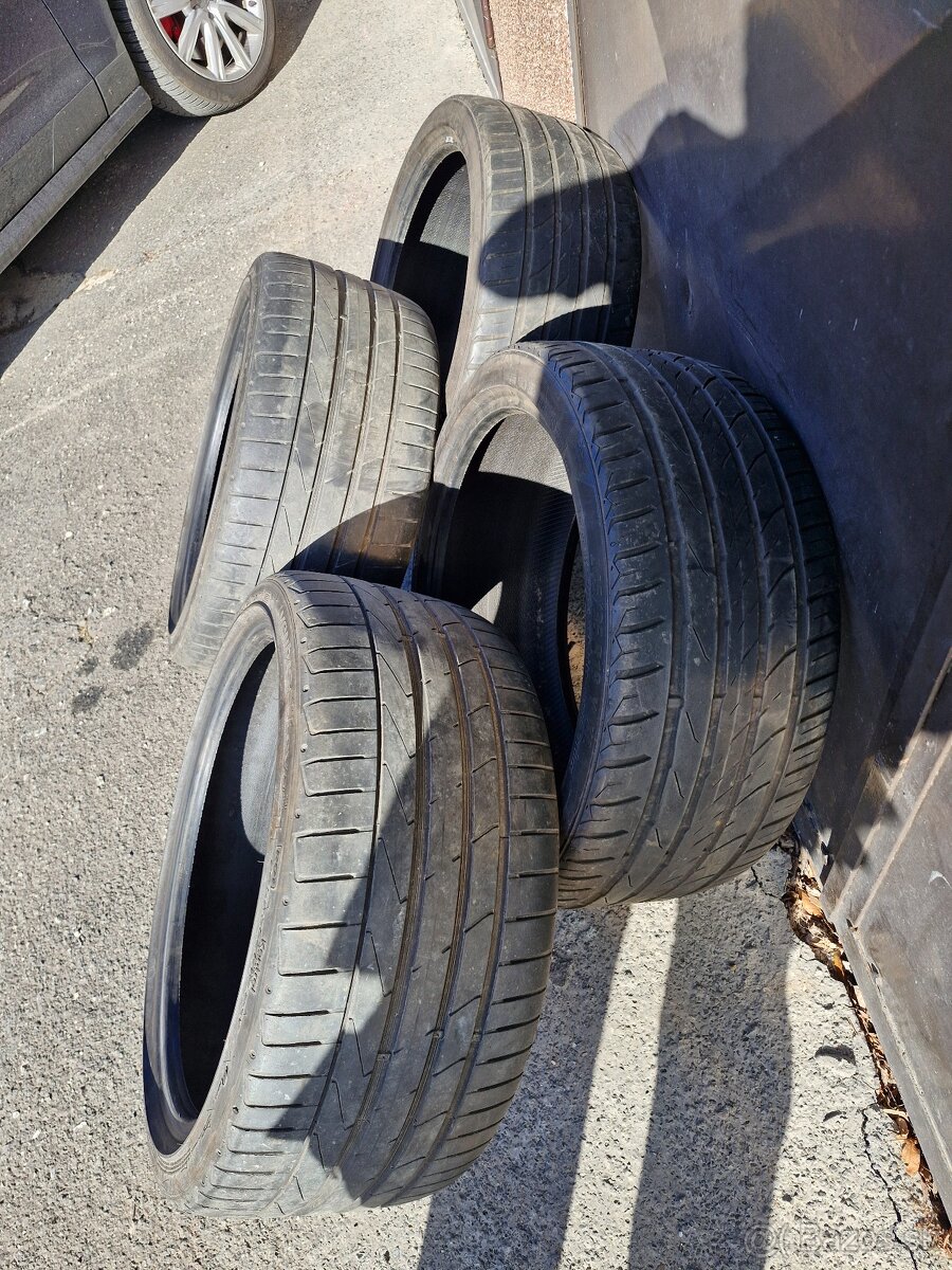 245/35 r19 letné pneumatiky - 2