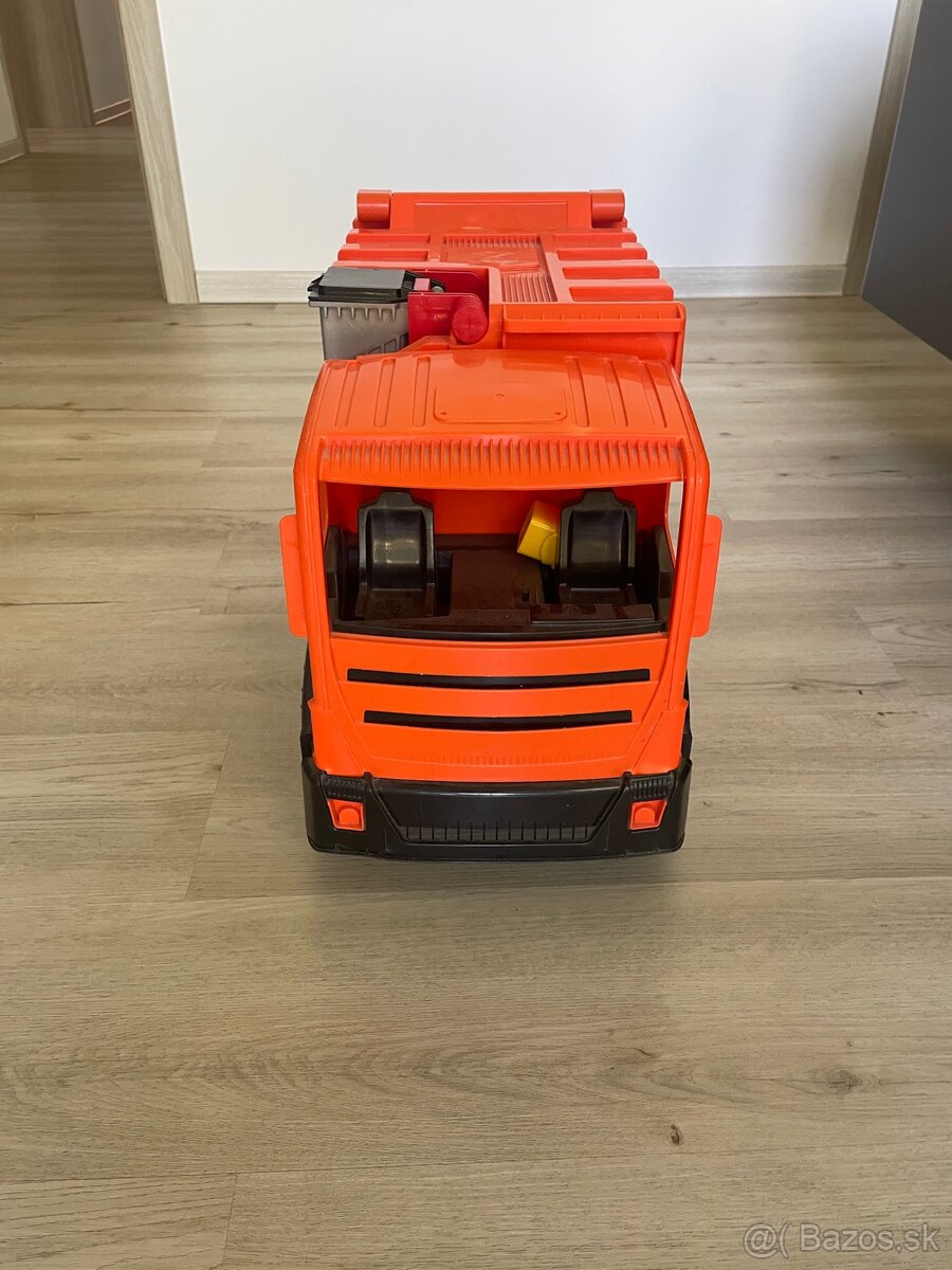 Lena smetiarske auto - 2