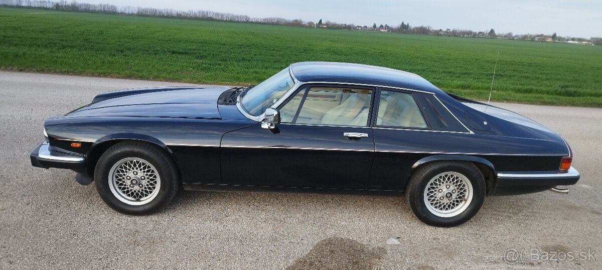 Jaguár XJS v 12 - 2