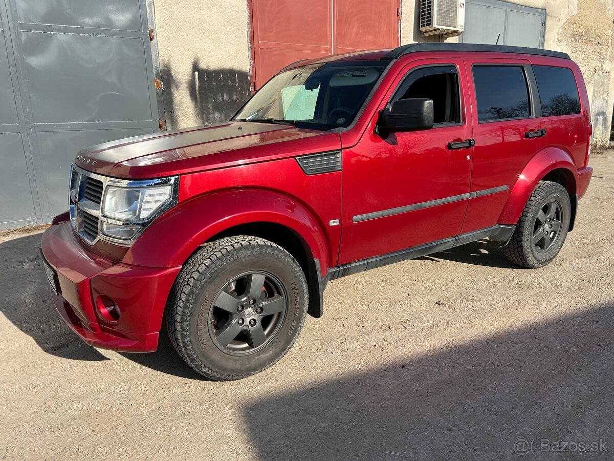 Dodge Nitro 2.8 CRDi automat 4x4
