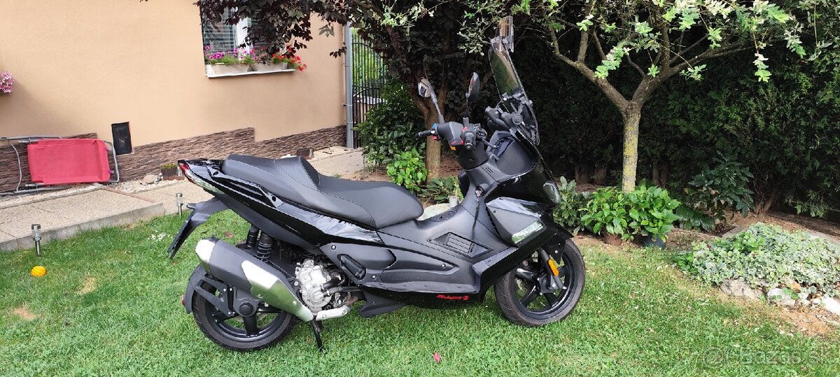 Malaguti Madison 300 - 2