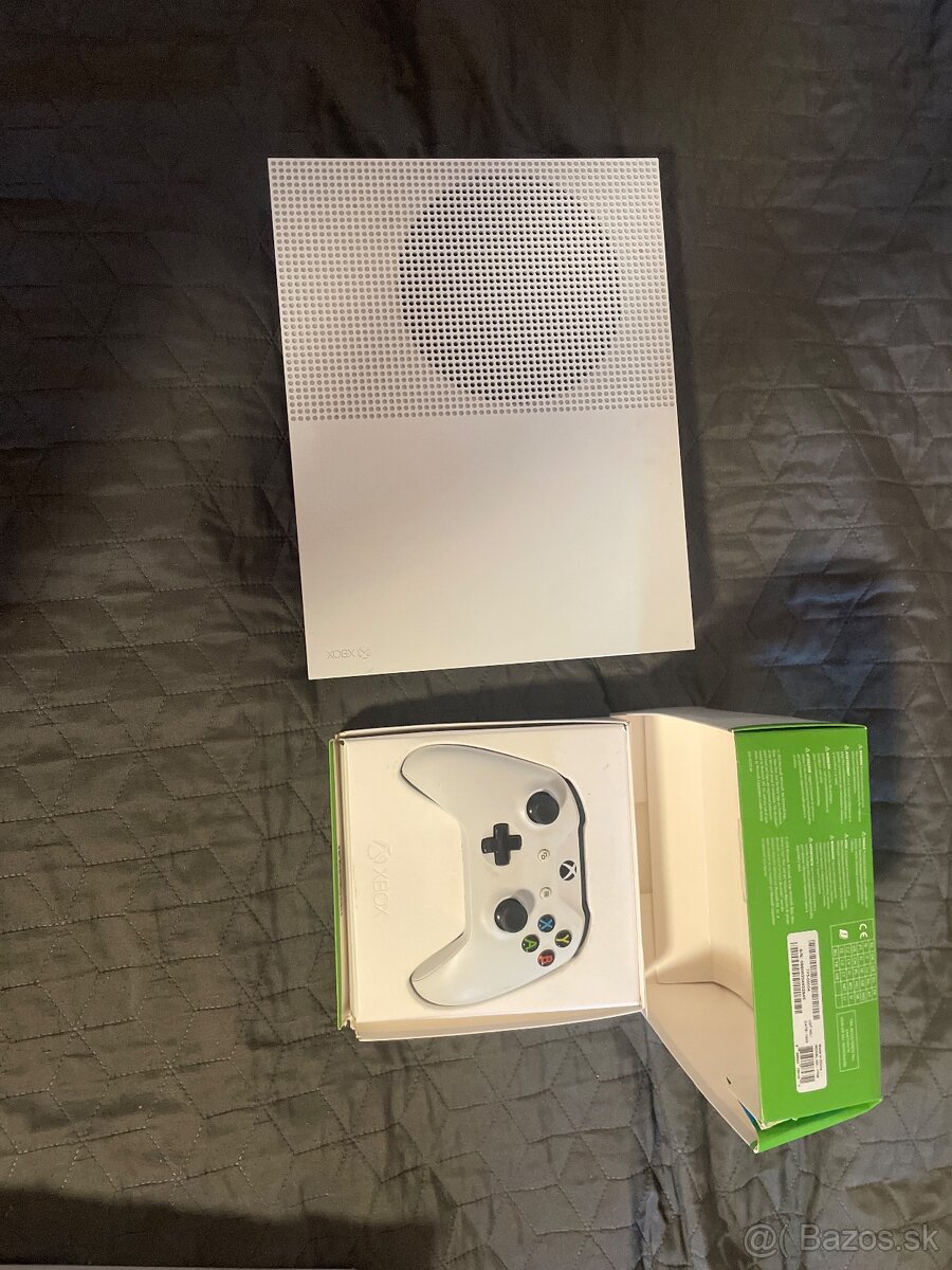 XBOX ONE S 1TB - 2