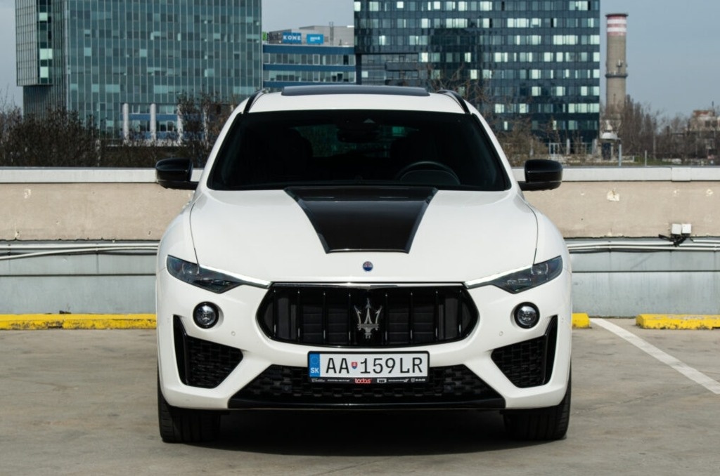 Maserati Levante SQ4 - 2