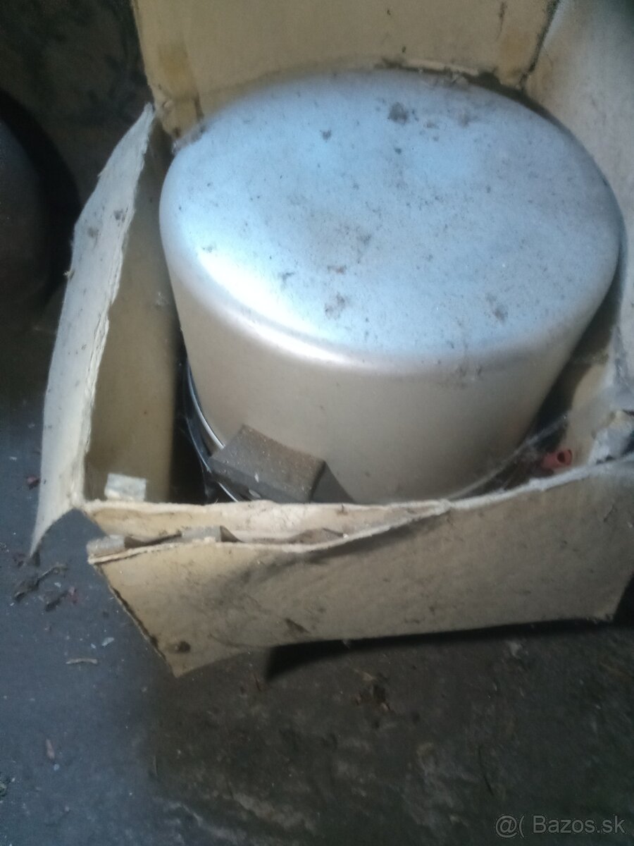 Hrniec na odšťavovanie - 2