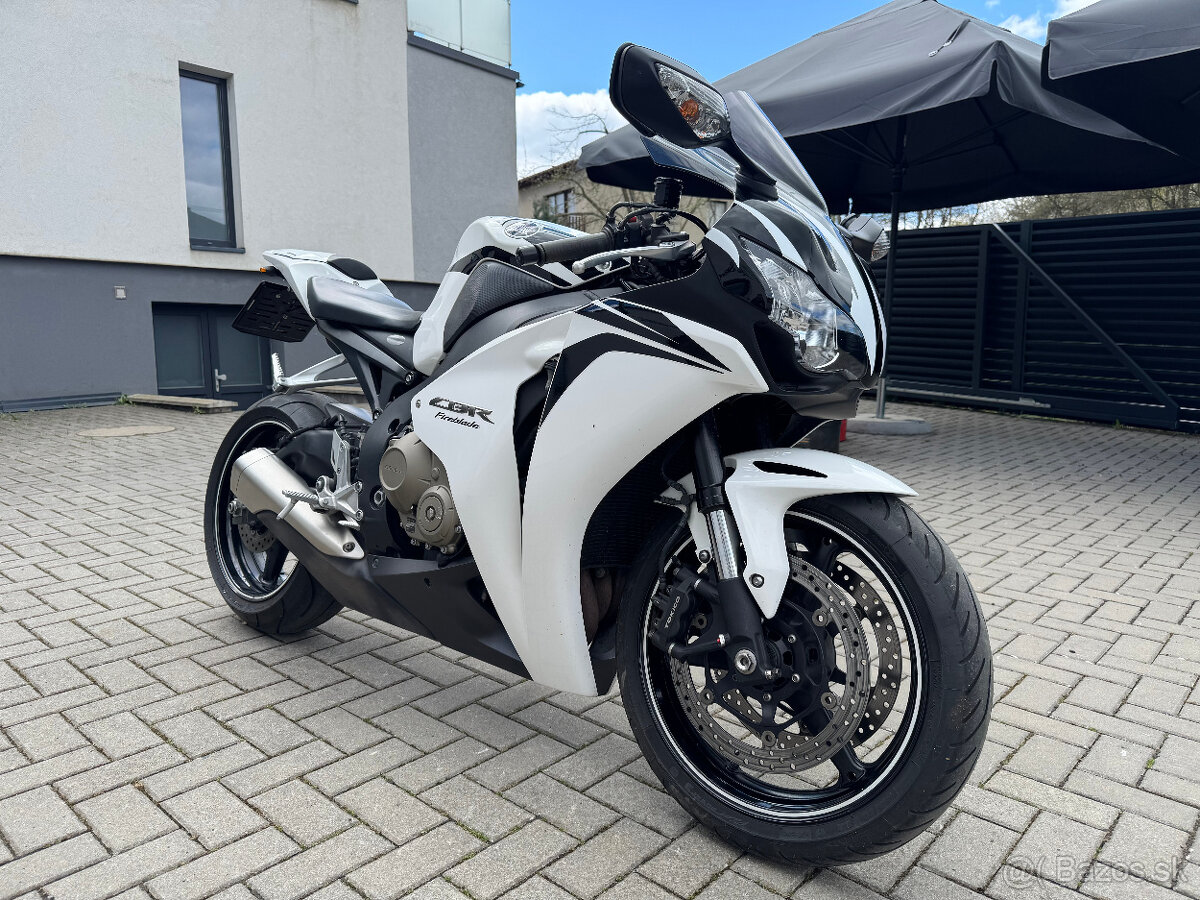 Honda CBR 1000 RR - 2
