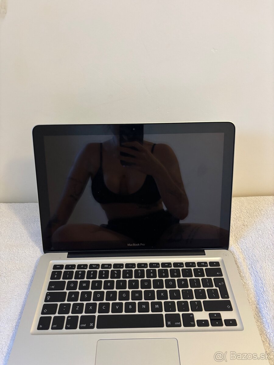 MacBook Pro 13" (Model A1278) – na opravu / diely - 2