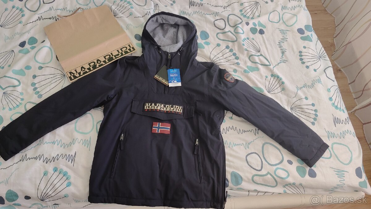 NAPAPIJRI Geographic - 2