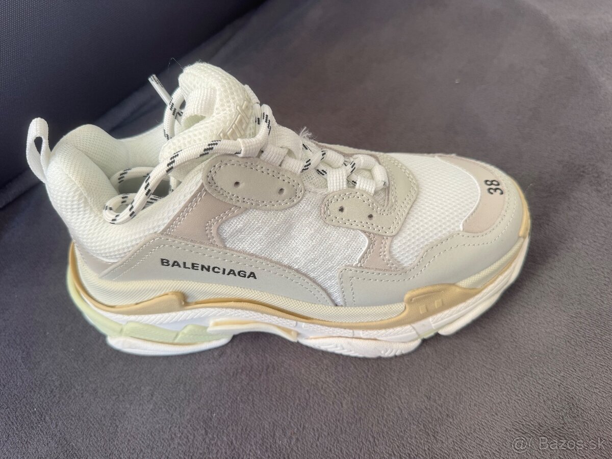 Balenciaga - 2