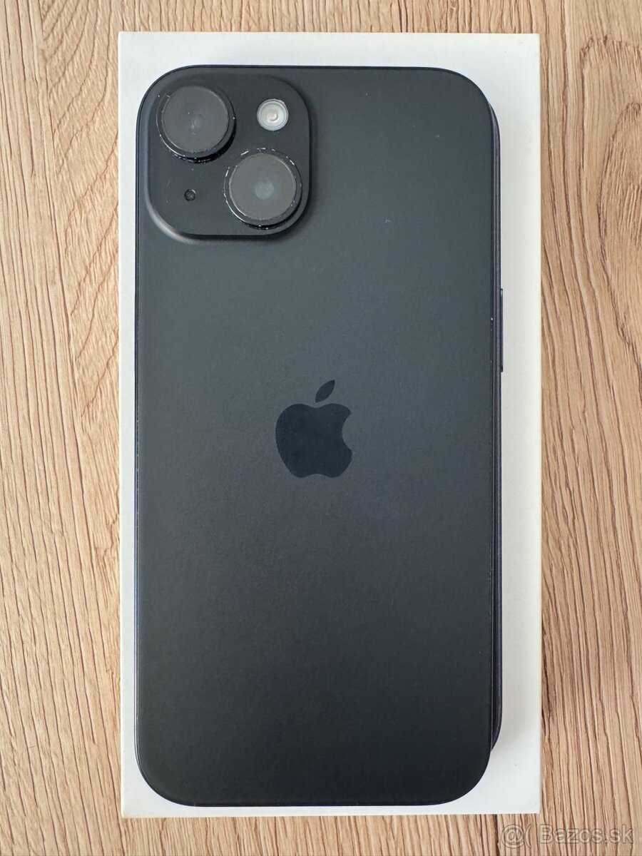 Predám iPhone 15 black 128 GB - 2