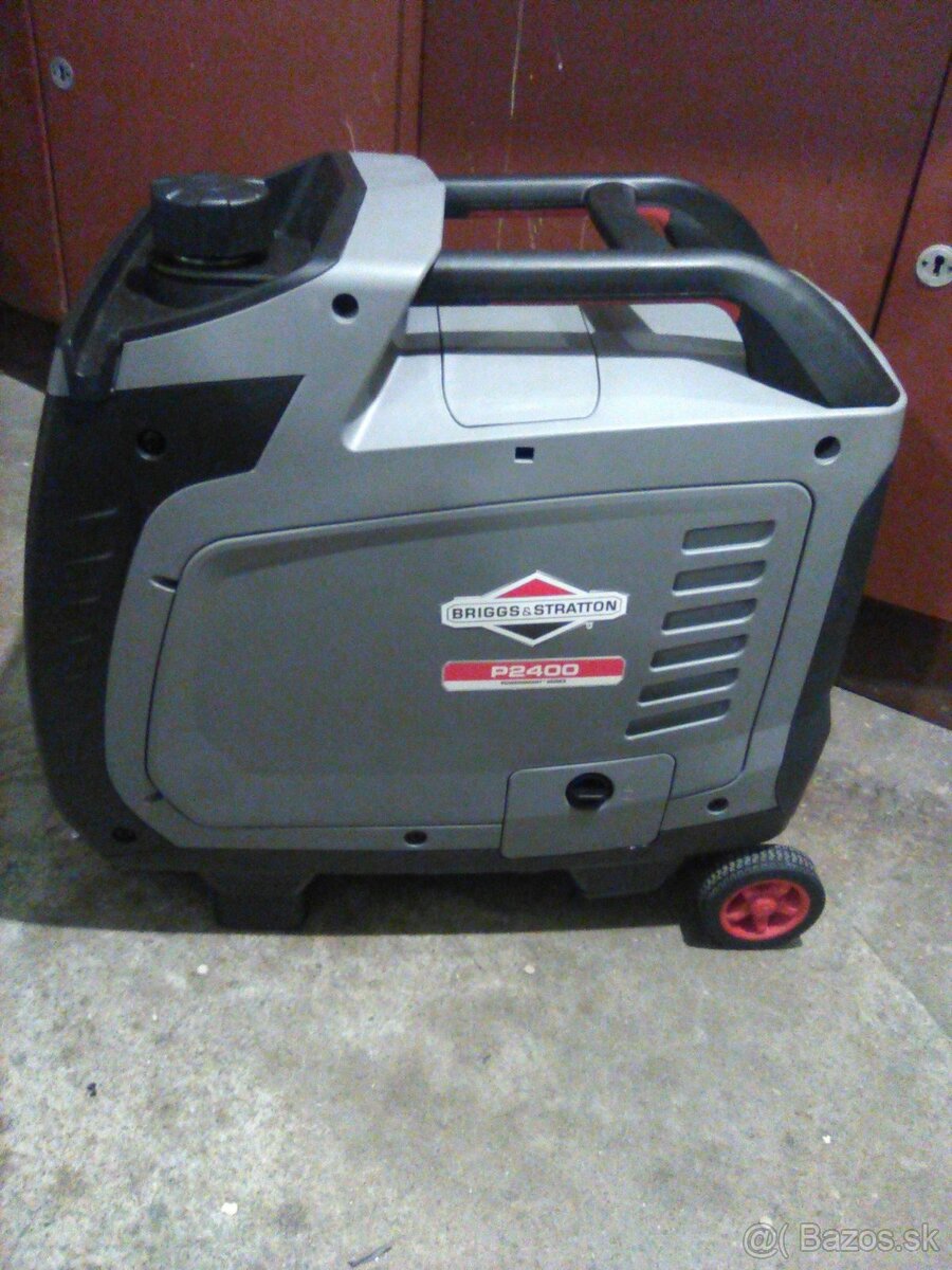 Invertorová elektrocentrála Briggs & Stratton P2400 - 2