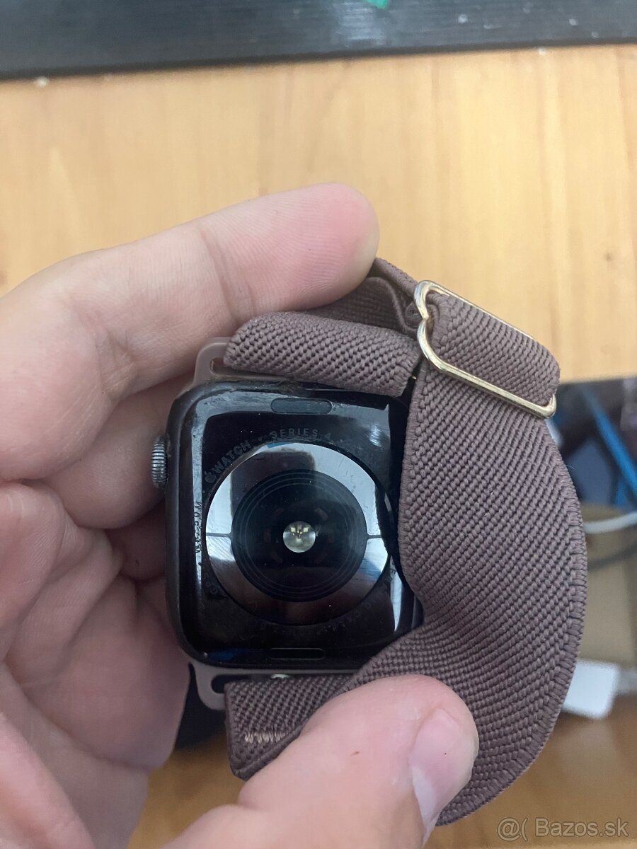 Apple Watch series 4 - 2