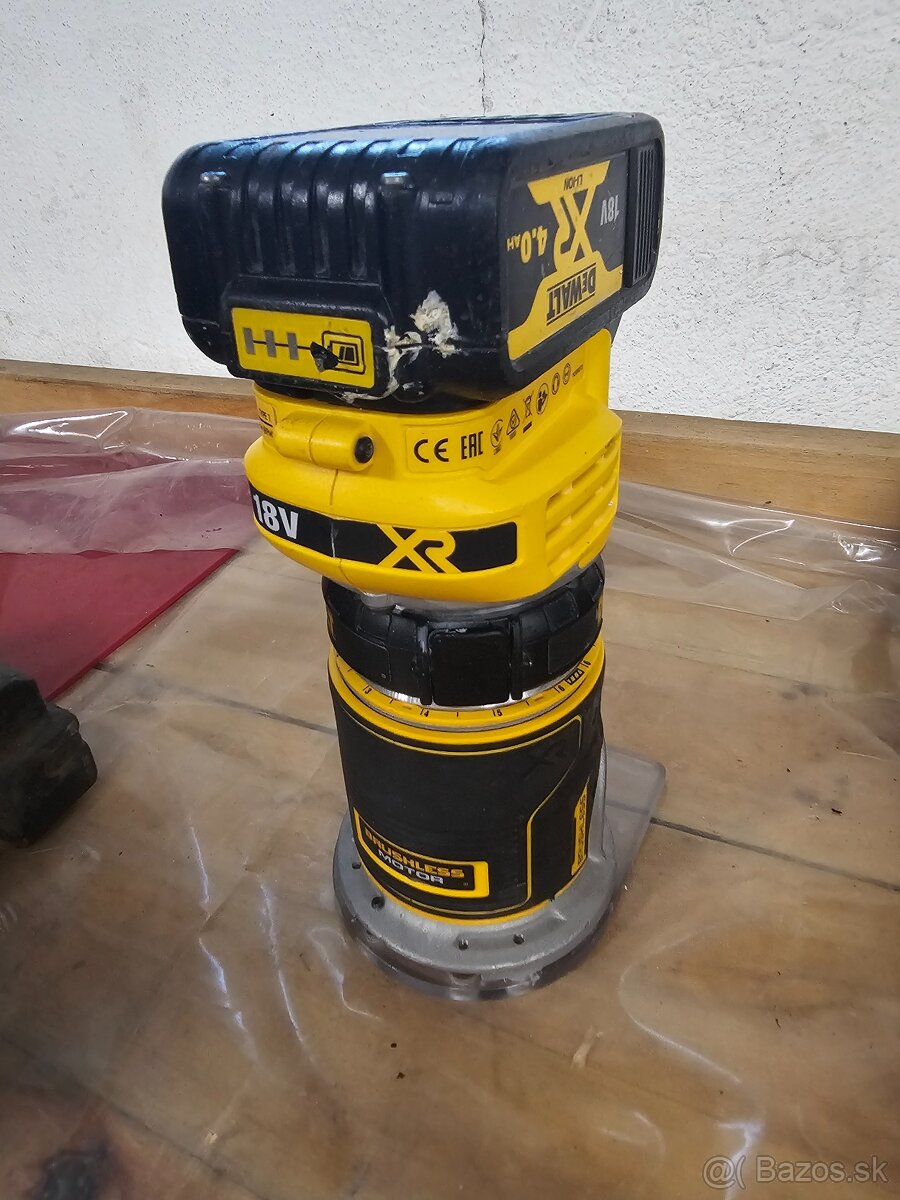 Dewalt aku freza - 2