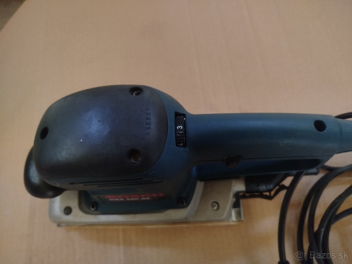 Predám vibračnú brúsku Bosch GSS 280 AE Professional - 2