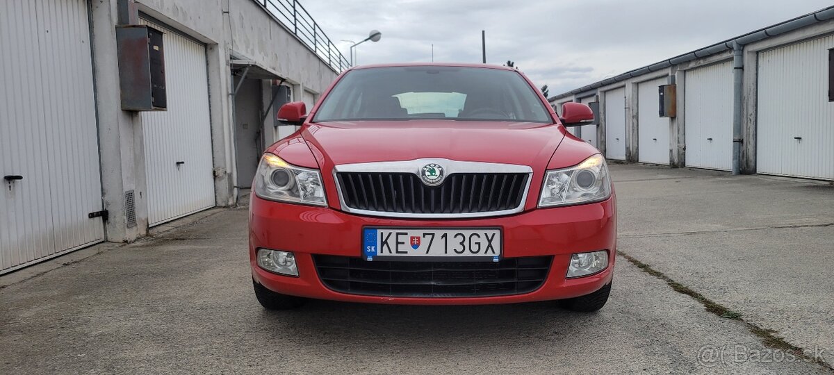 Škoda Octavia 2 sedan 1.6 75kw MT5 - 2