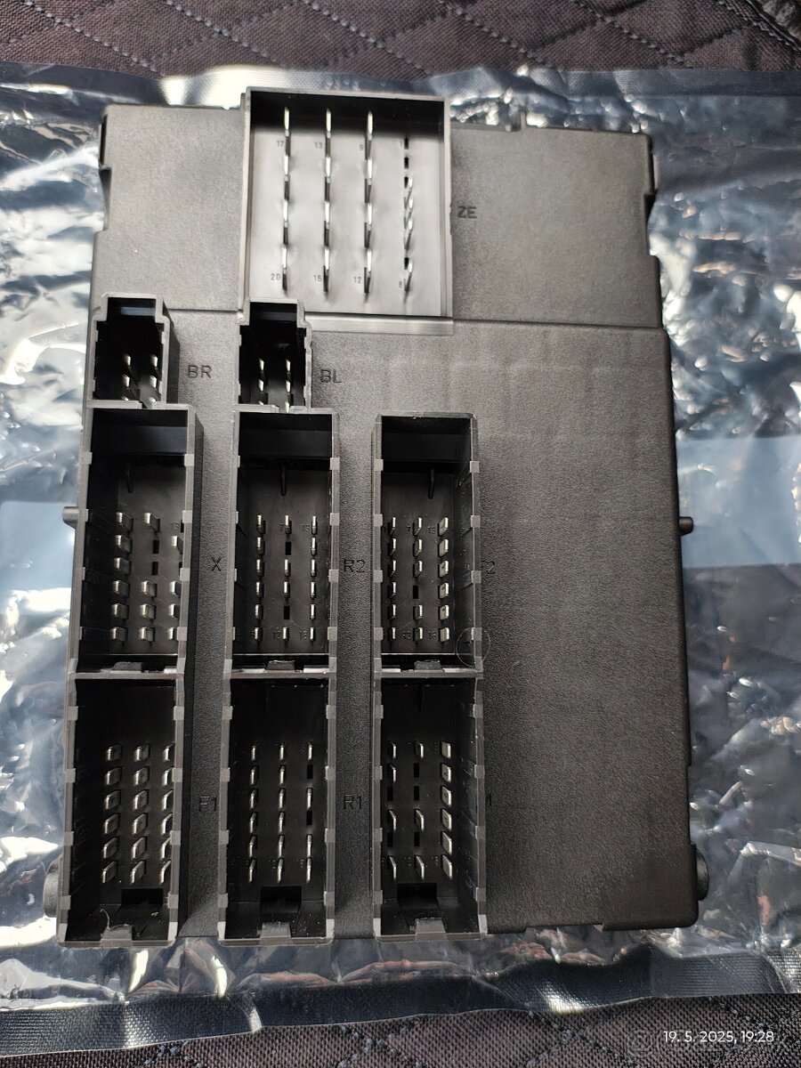 Predám novú riadiacu jednotku ZBR 2 - 2