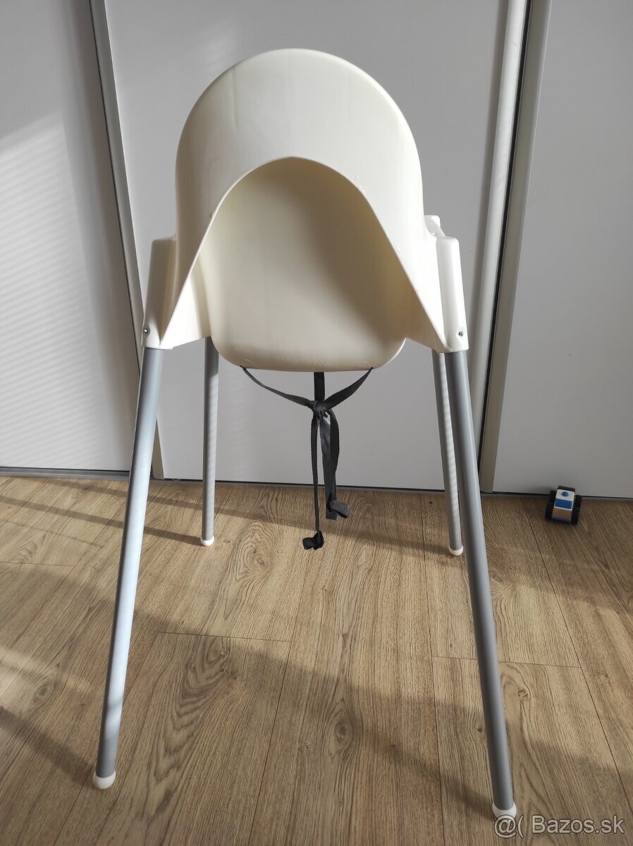 DETSKÁ OBEDOVÁ STOLIČKA - 2