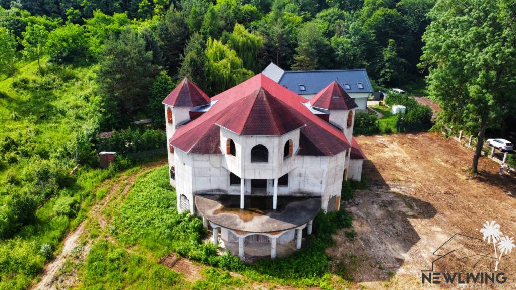 PREDAJ: veľkolepá hrubá stavba, Dolné Trhovište - 2