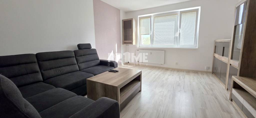 Pekný 3i byt,3 x NEPRIECHODNÁ IZBA, LOGGIA,Turnianska ulica, - 2