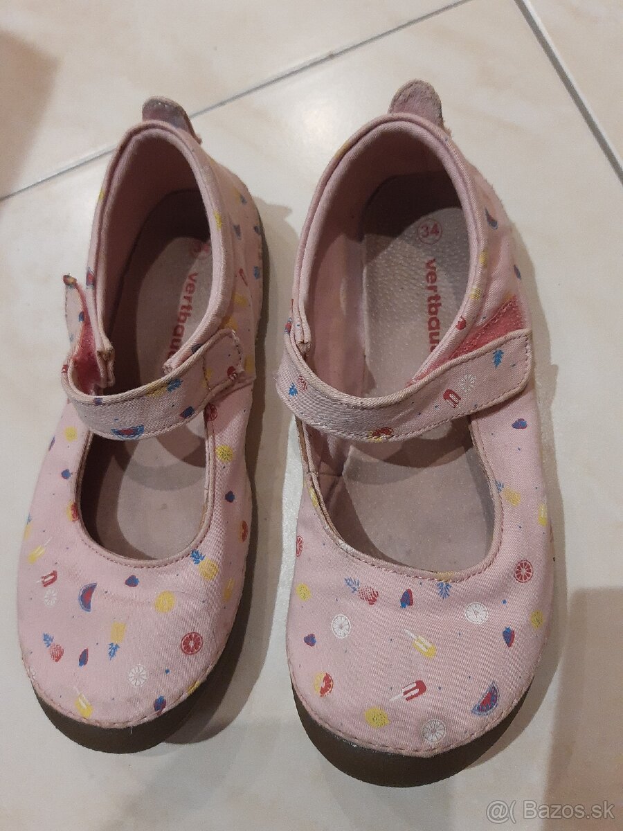 Sandálky Vertbaudet (barefoot) - 2