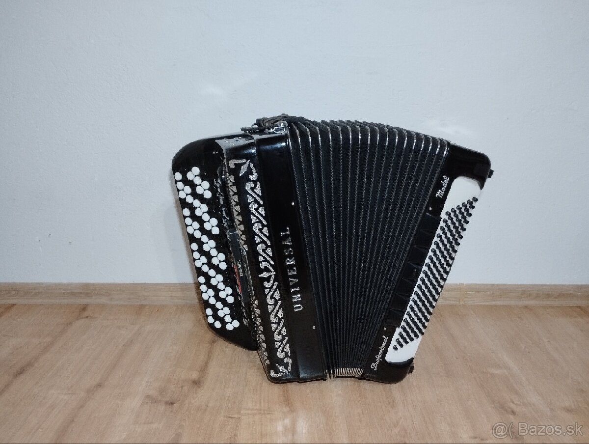 Chromaticky akordeon Universal AKCIOVÁ CENA - 2