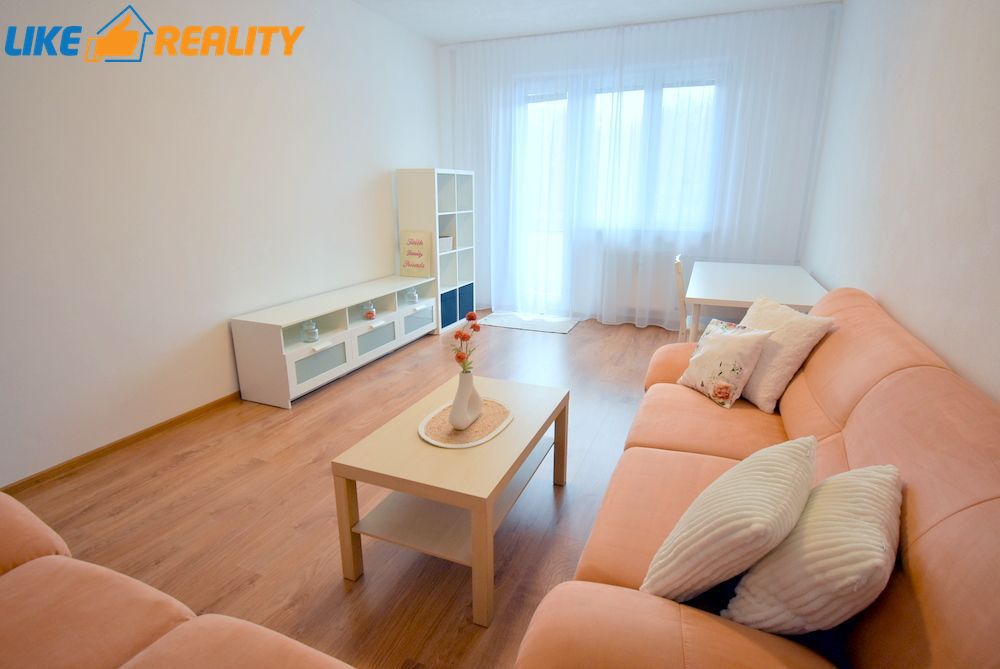 Prenájom 2i byt Centrum , ul Holubyho - 2