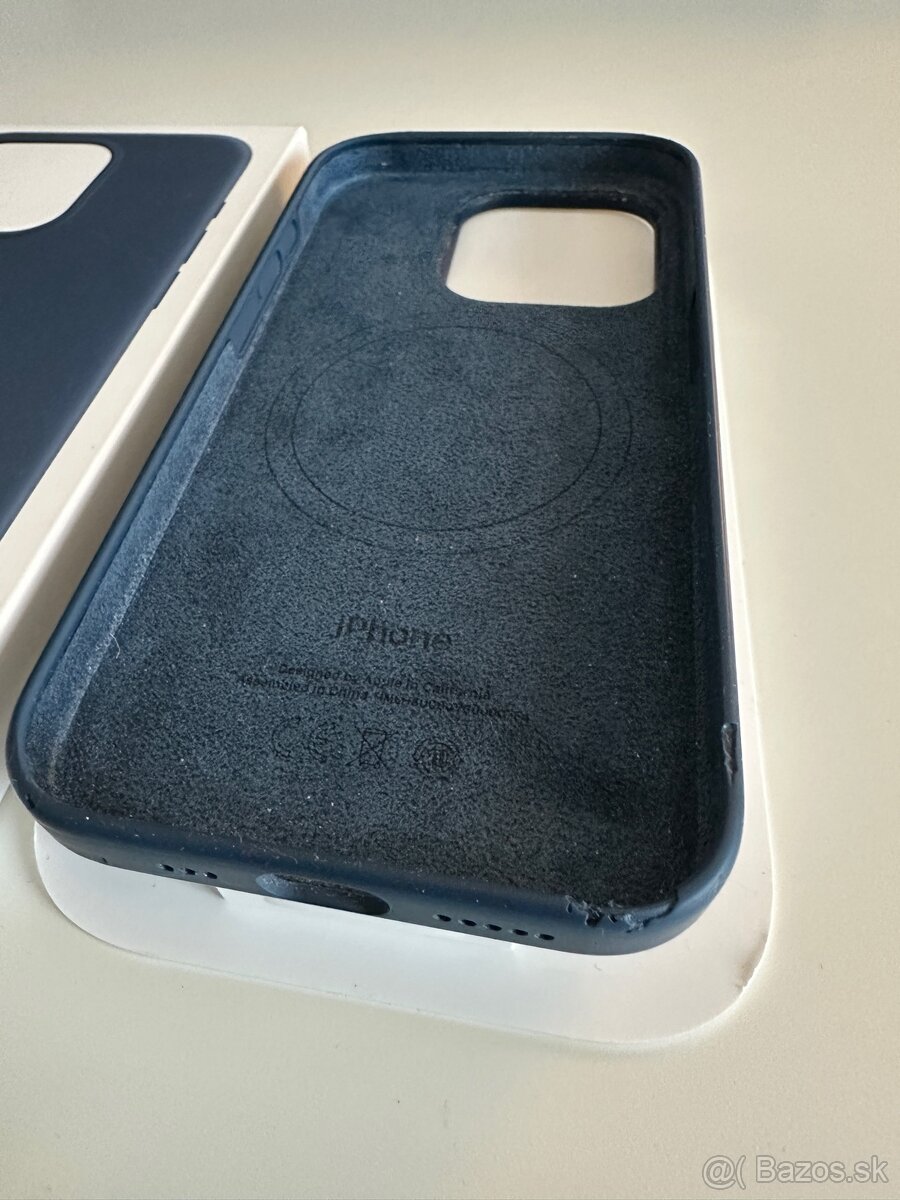 Iphone 15 Pro Silicone Case - 2