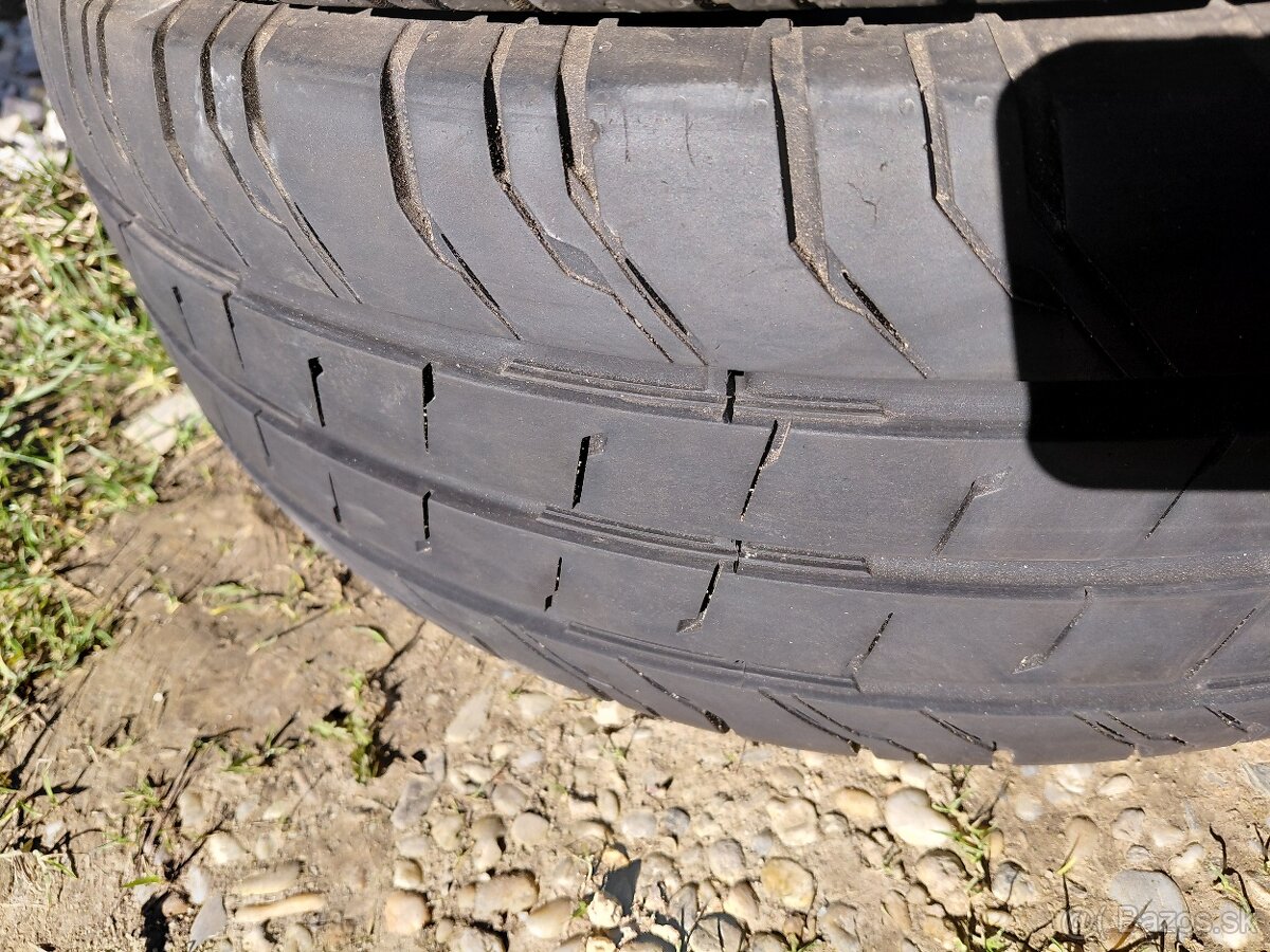 4x letne 235/65R16 C - 2