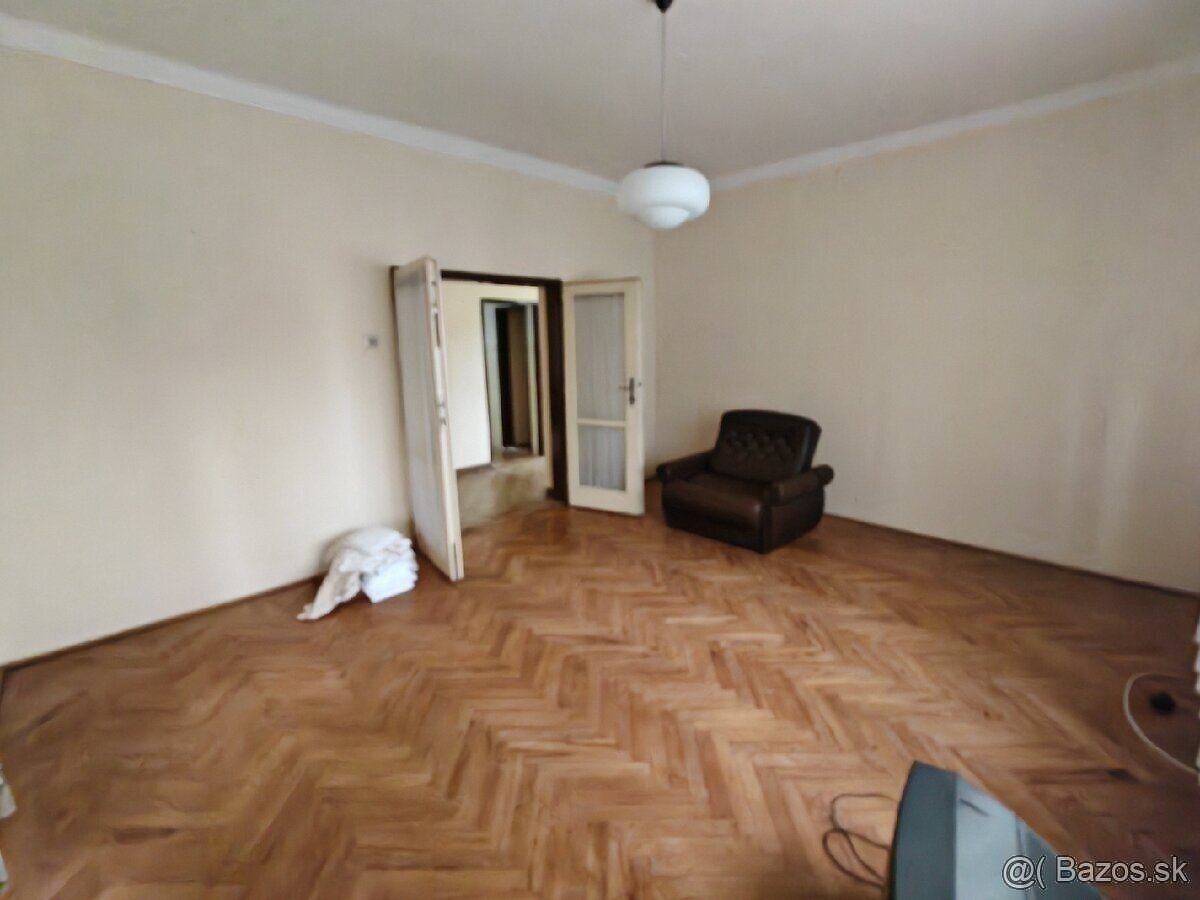 dom Nitrianska Streda - 2